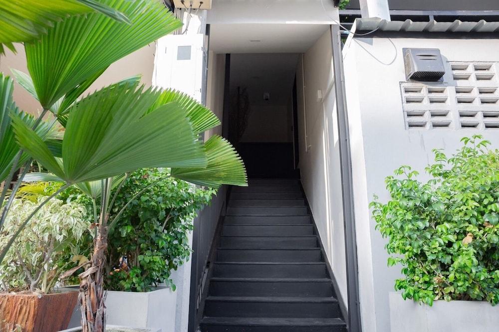 The Beach Cha Am Suite Exterior