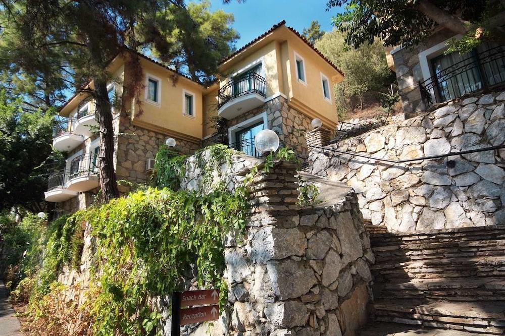 كلوب نيمارا بيتش ريزورت أوتيل - شامل جميع الخدمات المنطقة الخارجية