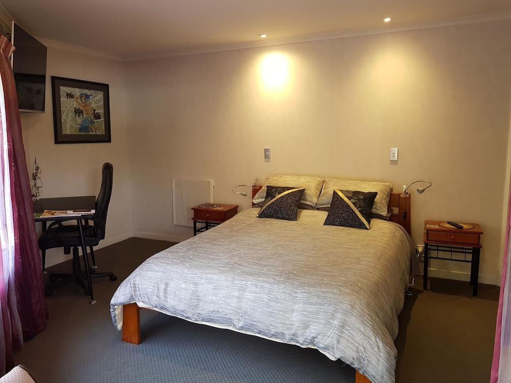 Westridge Dales Room