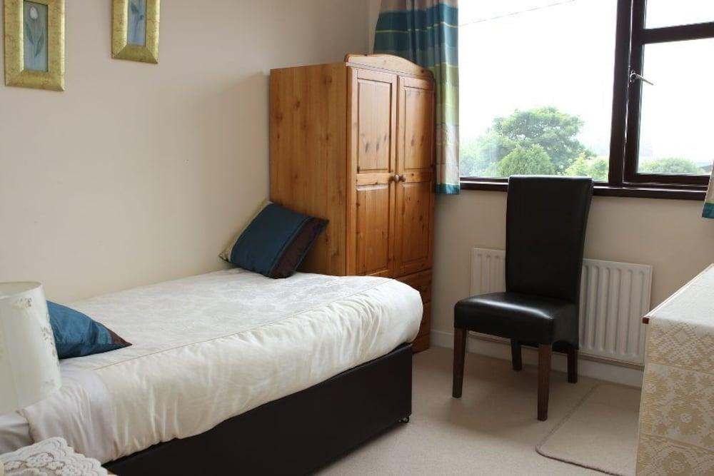 Cloverlawn B&B Guestroom