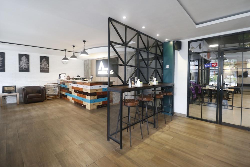 ريد دورز بلس آت جالان رادين إنتان لامبونج الردهة