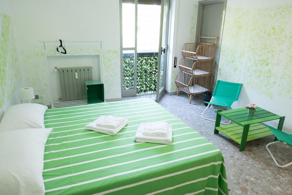 Next Stop Roma Laparelli Room