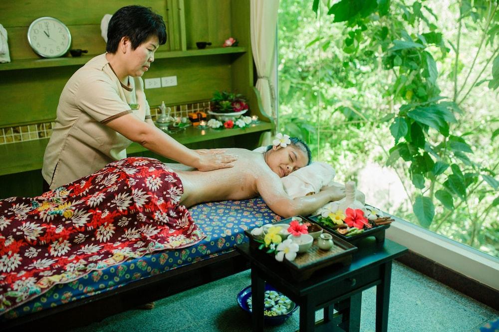 Banburee Resort and Spa Spa