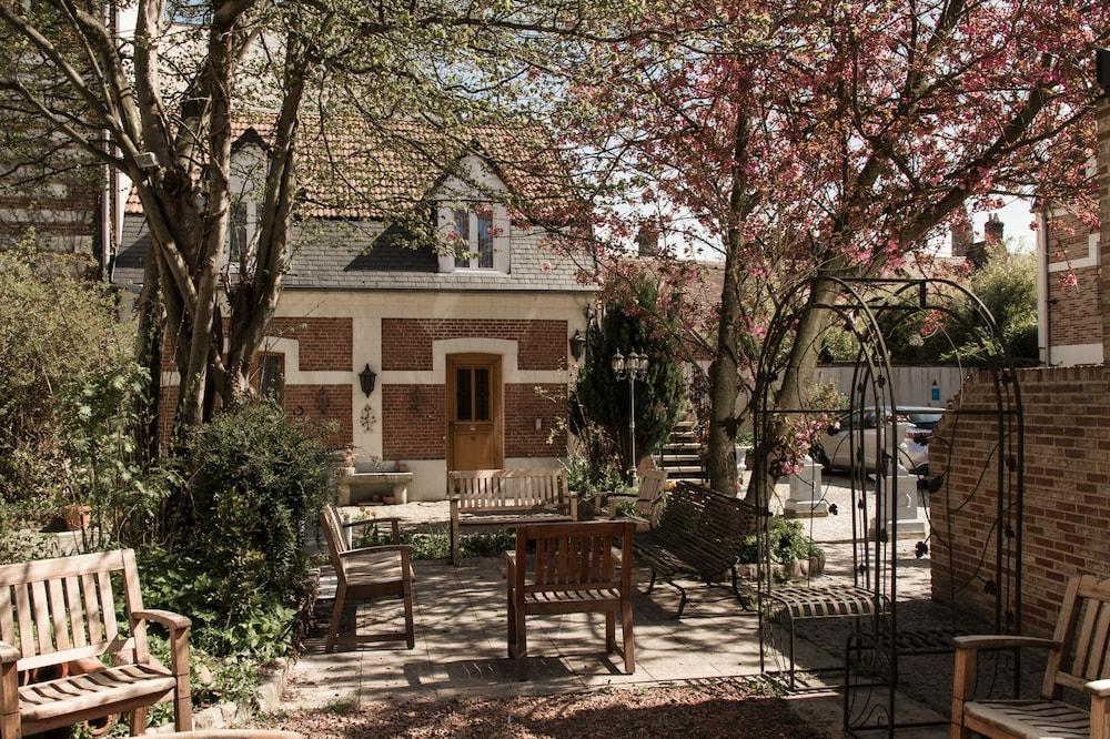 Coq Hôtel