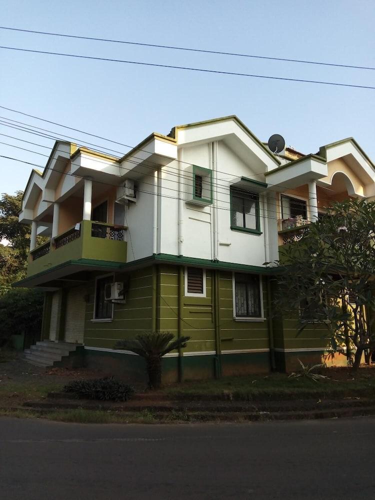 Cassi Studio Exterior