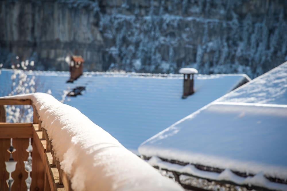 لايف ستايل رومز آند سويتس باي بيو سيجور المنطقة الخارجية