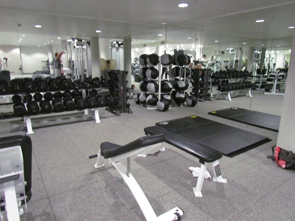 Romantic Studio with Bay View Gym