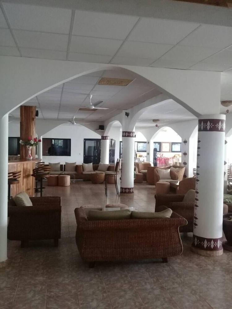 Résidence Hôtel la Marsu Lobby Sitting Area