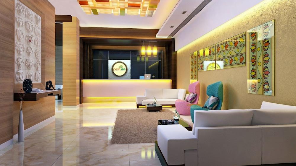 PearlTree Hotels & Resorts Lobby Lounge