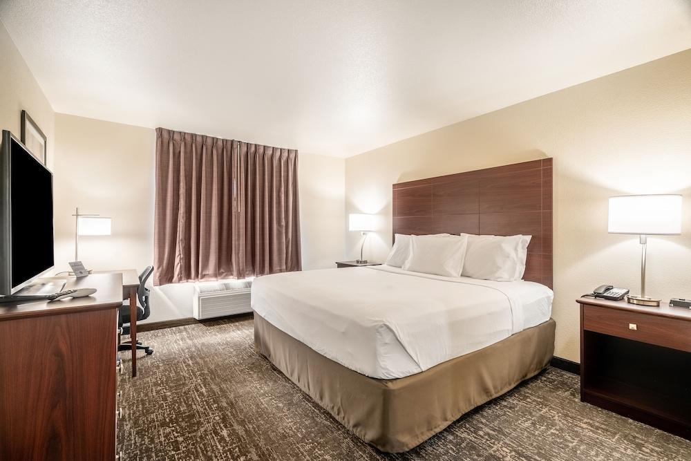 Cobblestone Inn & Suites - Kermit Room