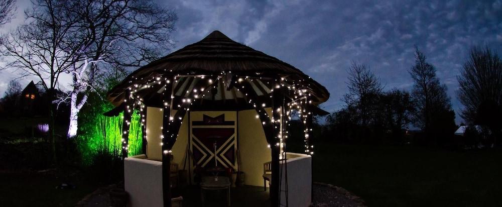 ستوبري هاوس آند جاردن المنطقة المحيطة بالمنشأة