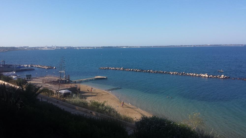 Al Rifugio Beach