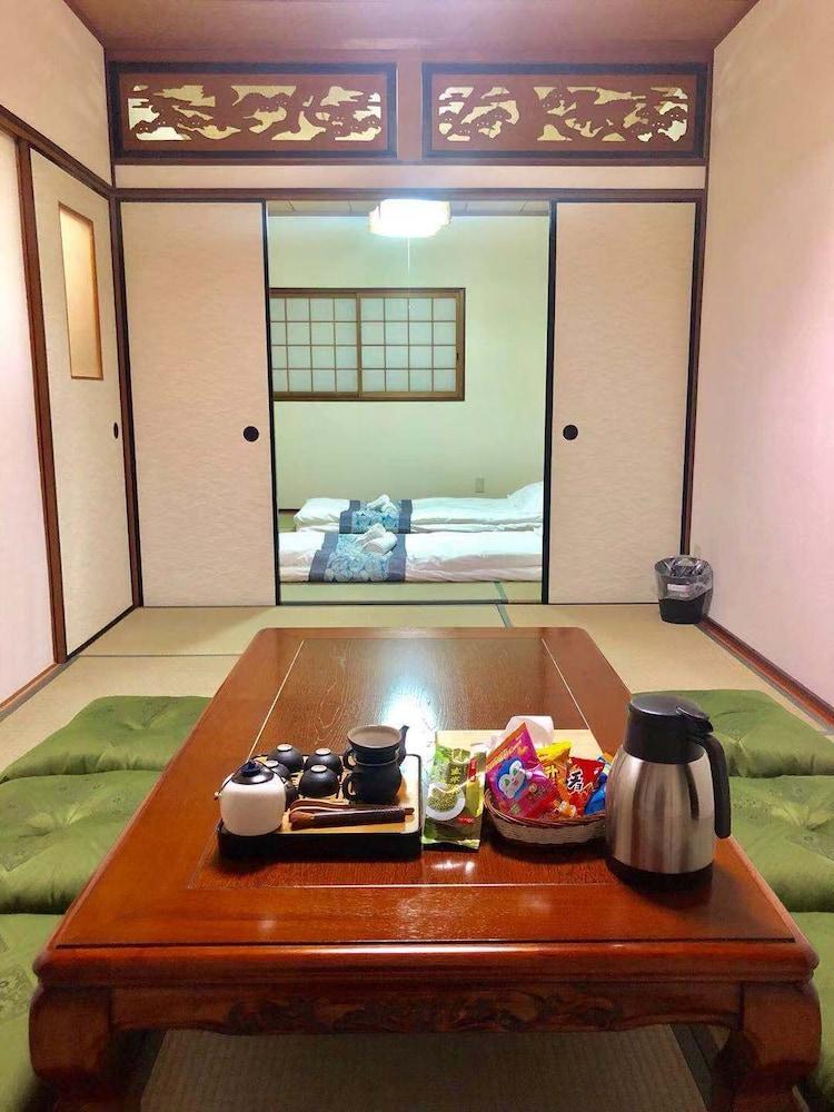 Yi Huai Xuan Room