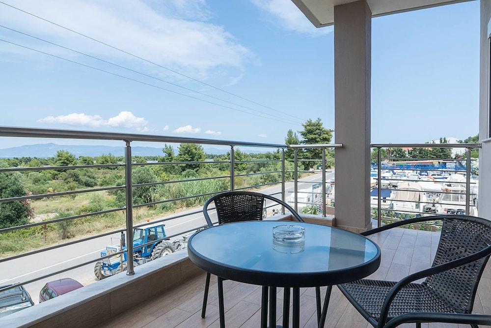 أكواماري ستوديوس