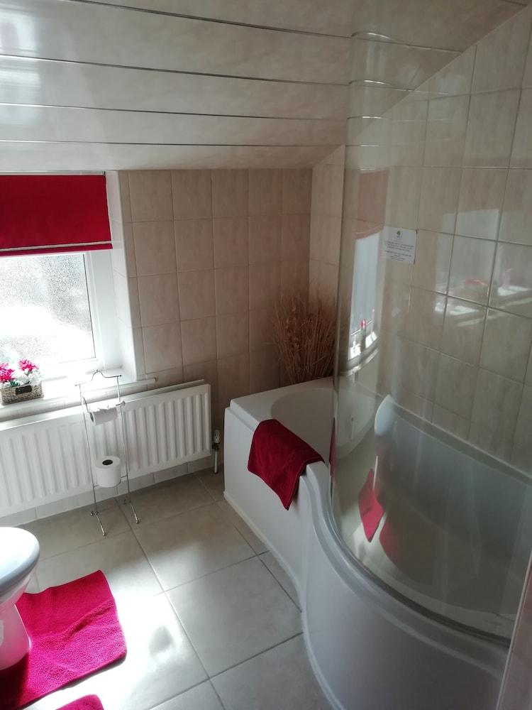 The Sycamore Tree Room