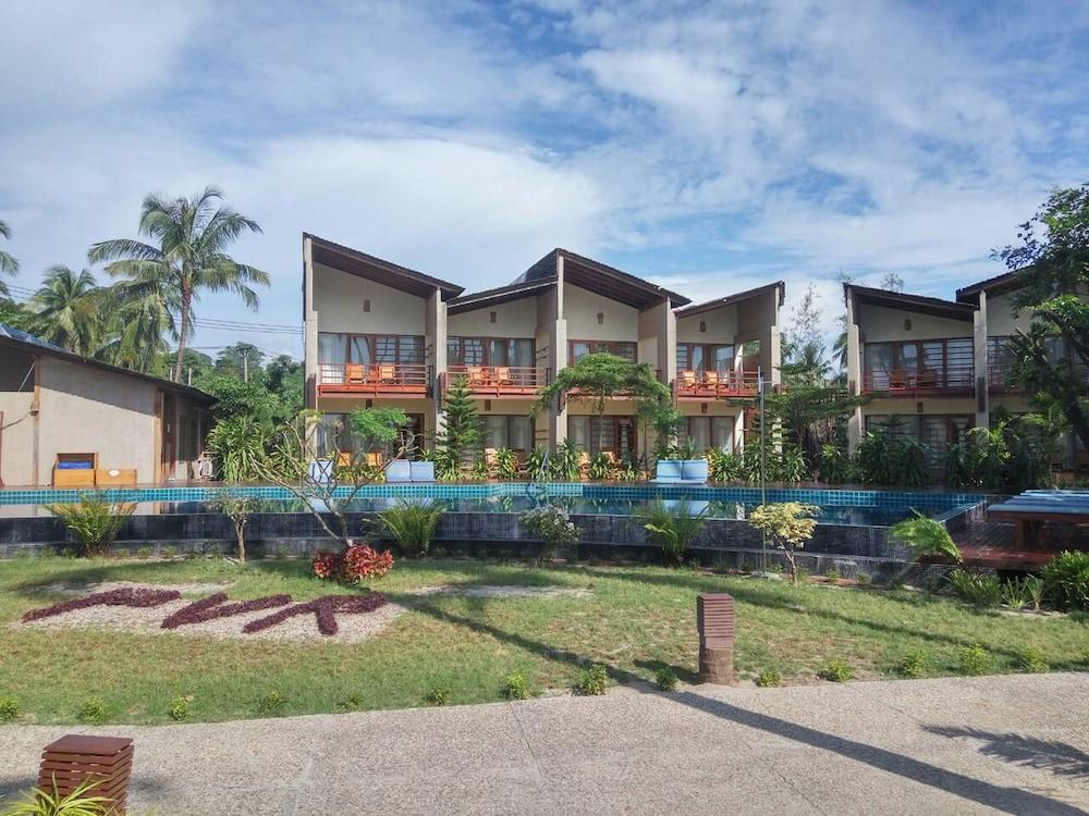 Pleasant View Resort Featured Image