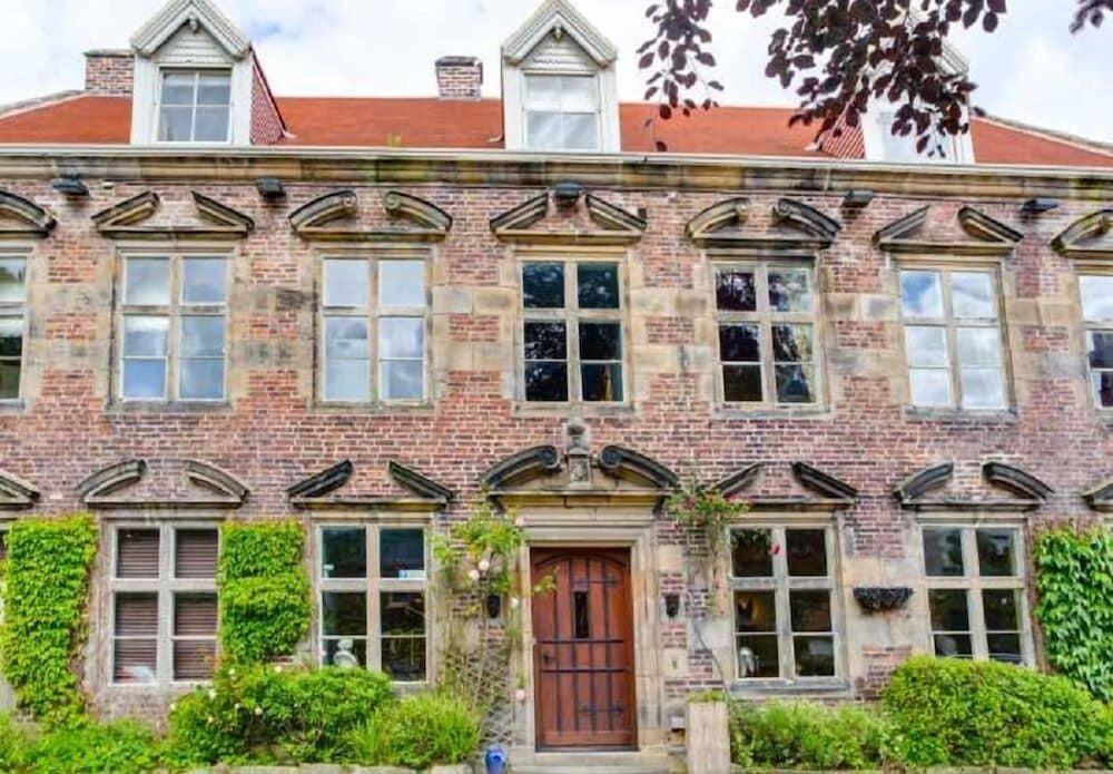 Ruswarp Hall