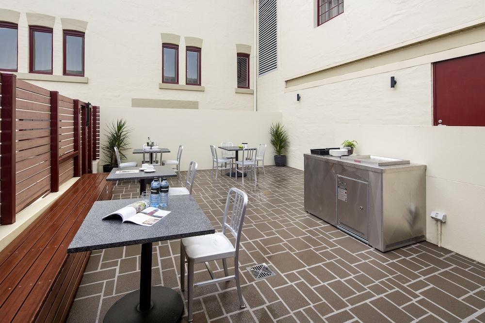 Quest Newcastle West BBQ/Picnic Area