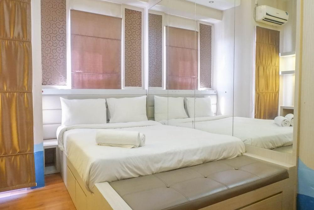 Trendy and Tidy Studio Room at Puri Mas Apartment Room