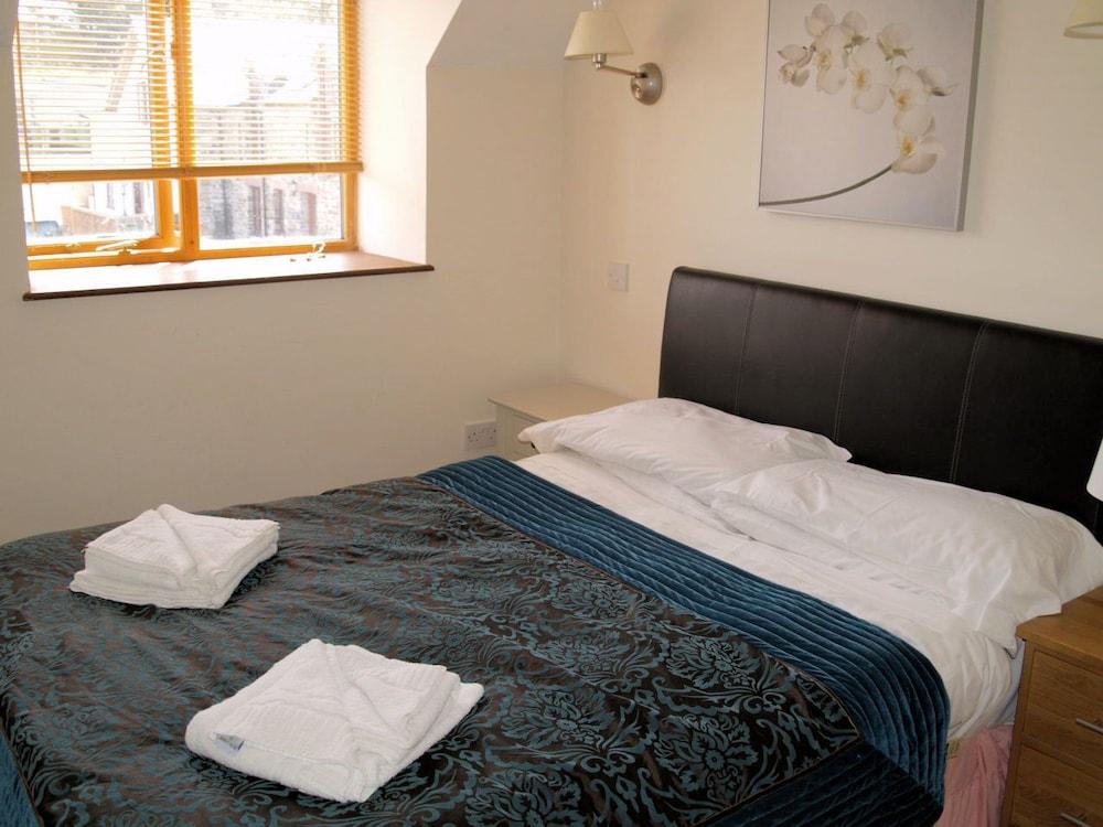 The Carthouse Room