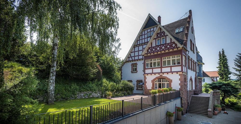 Blumeins - Das Refugium Exterior