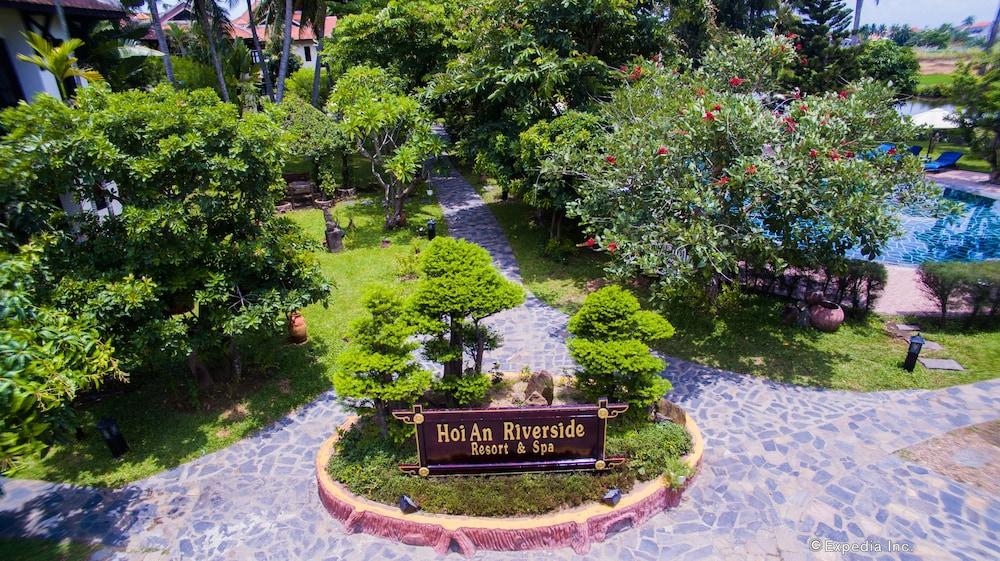 Hoi An Riverside Resort & Spa Exterior detail