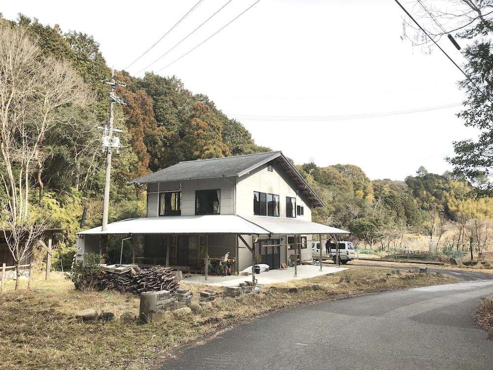 Rulo Classic Garden Property Grounds