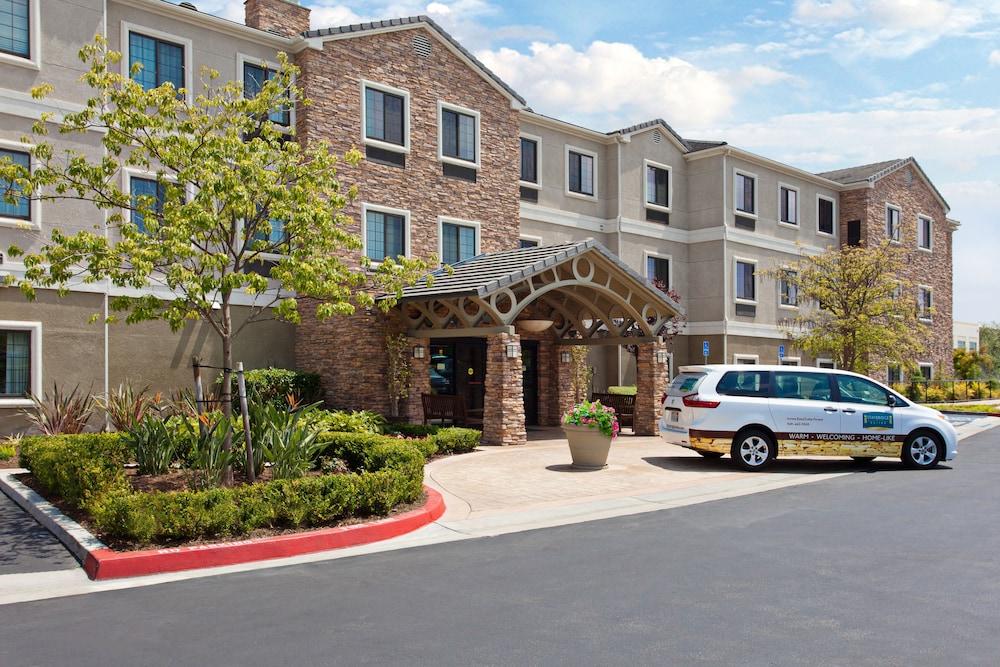 ستاي بريدج سويتس ليك فوريست باي آيتش جي المنطقة الخارجية