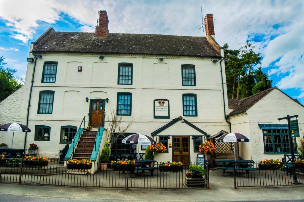 The Crown Country Inn