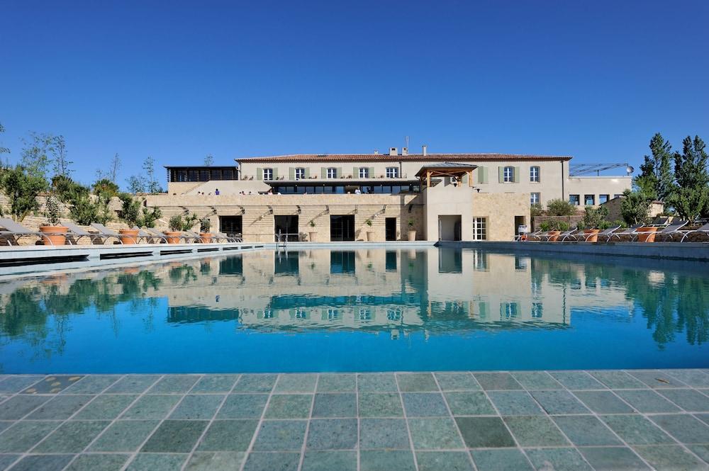 هوتل لي جاردينز دي سان بينوا الصورة الأساسية