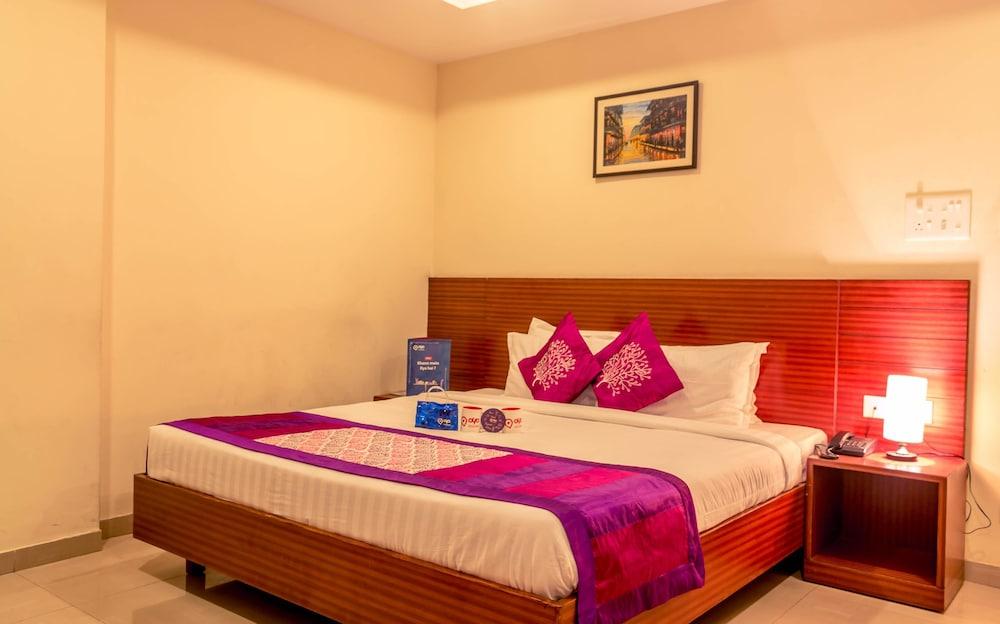 OYO 1594 Hotel Landmark