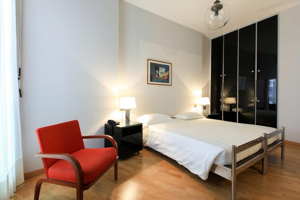 VIP's Residence Room