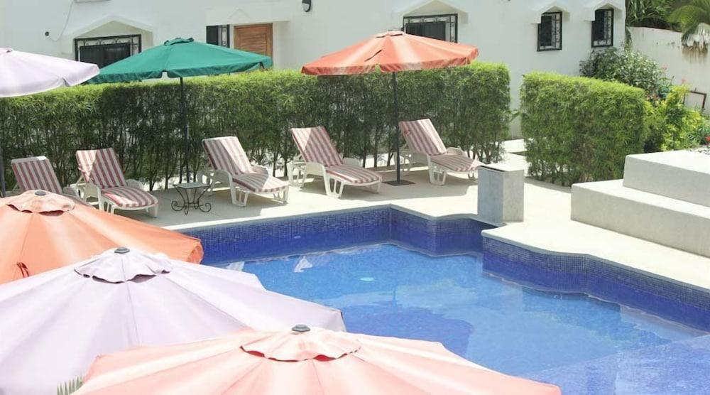 Résidence Hôtel la Marsu Outdoor Pool