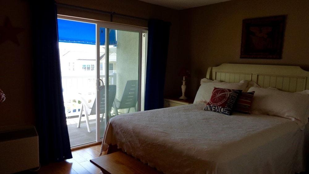 Oc928 Wesley Avenue-310