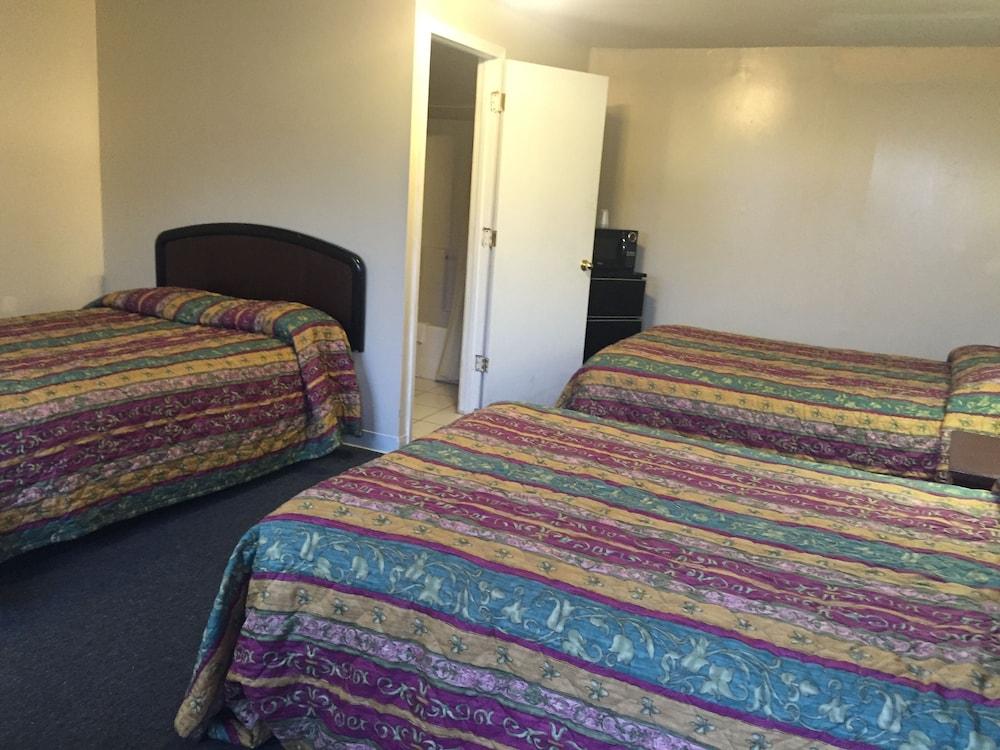 بلو فولز موتل غرفة