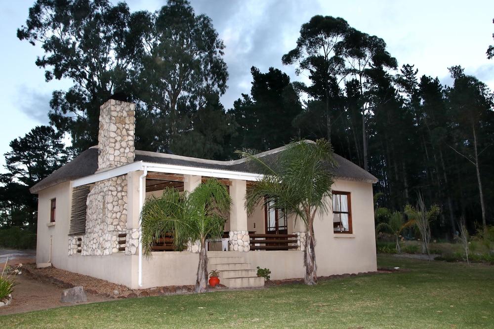 Oudebosch Guest Farm Featured Image