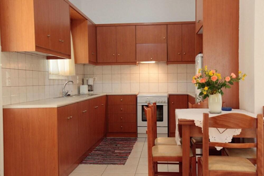 Villa Dimitris Large Private Pool Walk to Beach Sea Views A C Wifi Car Not Required Eco-frien - 1923