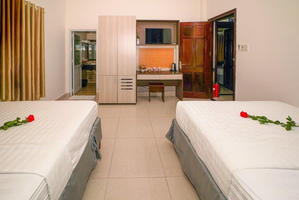 Ruby Hotel Room