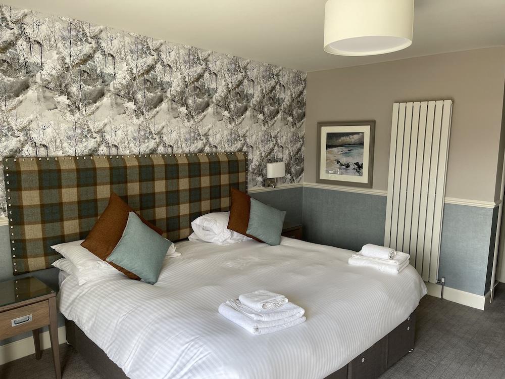 Balmacara Hotel Room