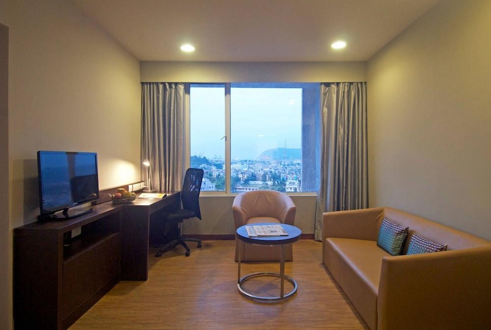 Keys Select by Lemon Tree Hotels, Visakhapatnam Room