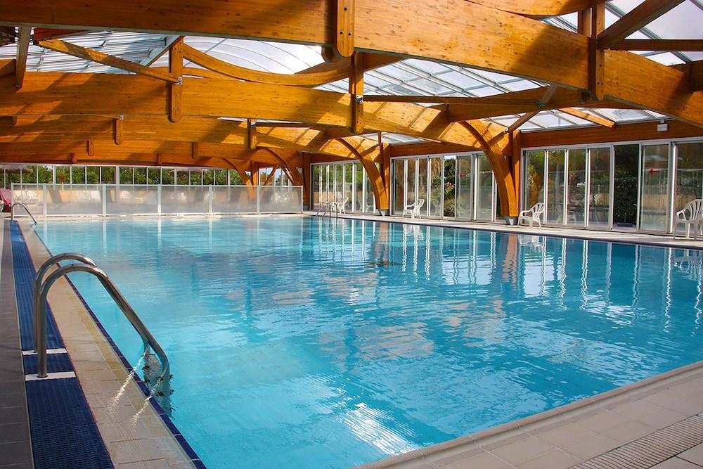 Azureva Cap d'Agde Indoor Pool
