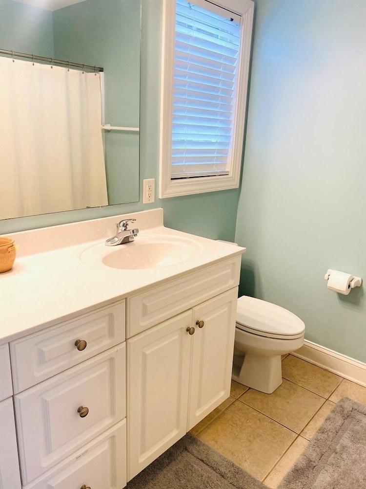 Half and Half - 4 Br Home Others