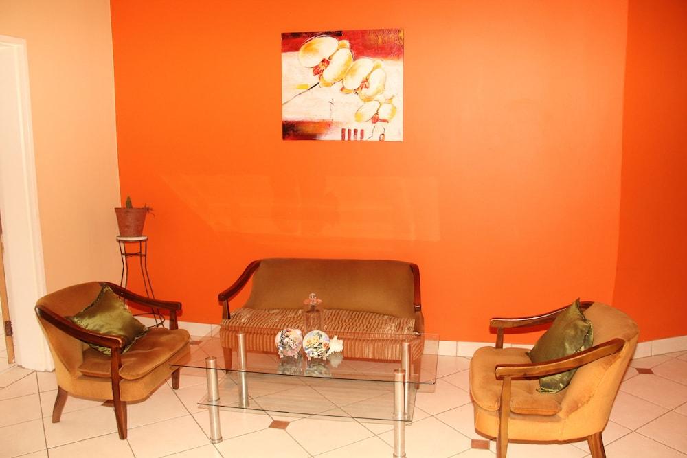 Borrowdale Ground Floor with Poolview Lobby Lounge