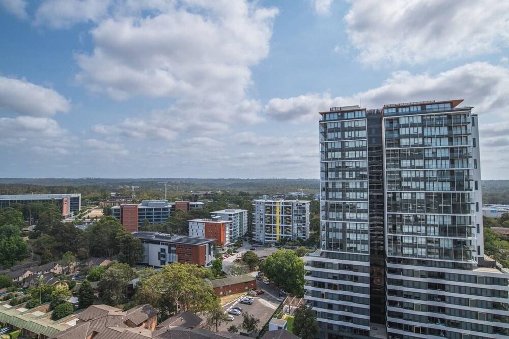 17th Level 1bed1bath APT Macquaire Park+wifi+view Exterior
