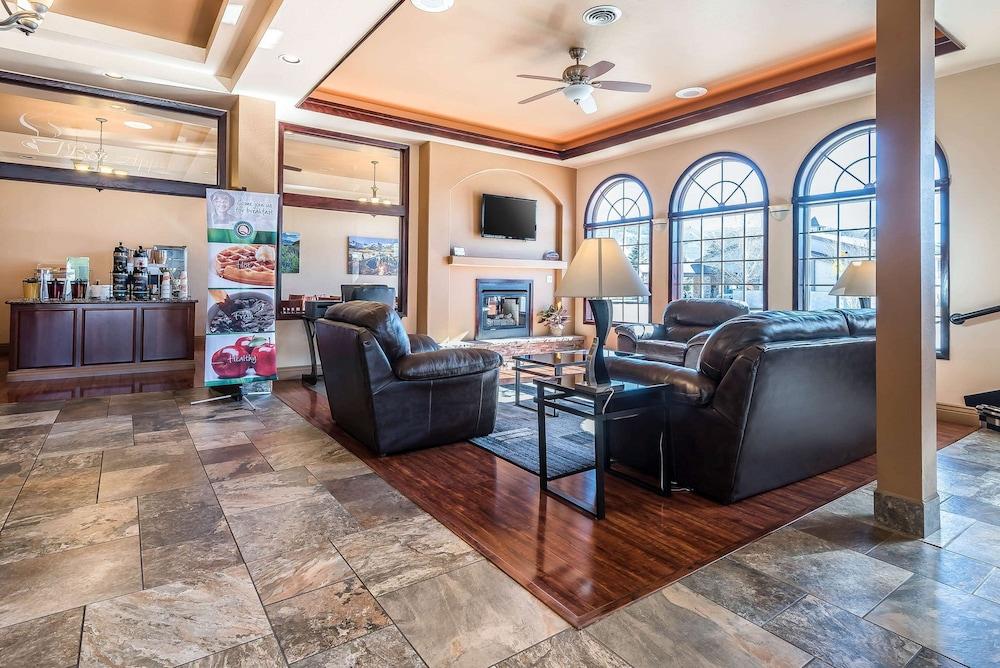 كواليتي إن نير ويستيرن ستايت كولورادو يونيفيرسيتي الردهة