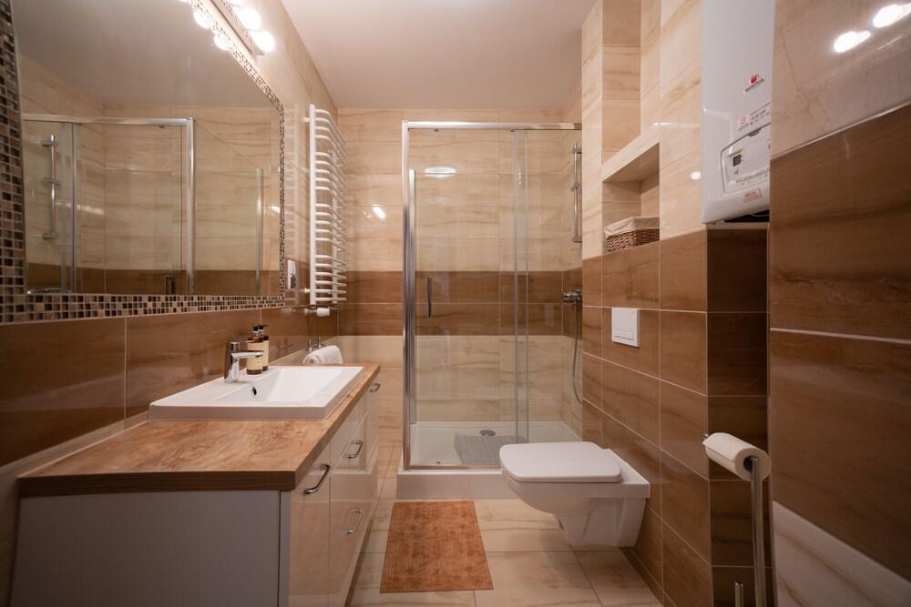 رينت بلانيت - أبارتامنتي دفورثوفا حمام