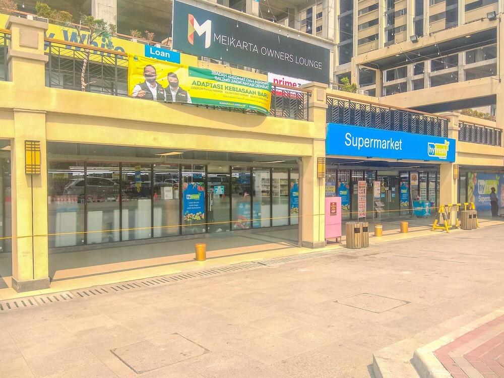 كومفرت آند ستراتيجيك ستوديو ميكارتا أبارتمنت المنطقة الخارجية