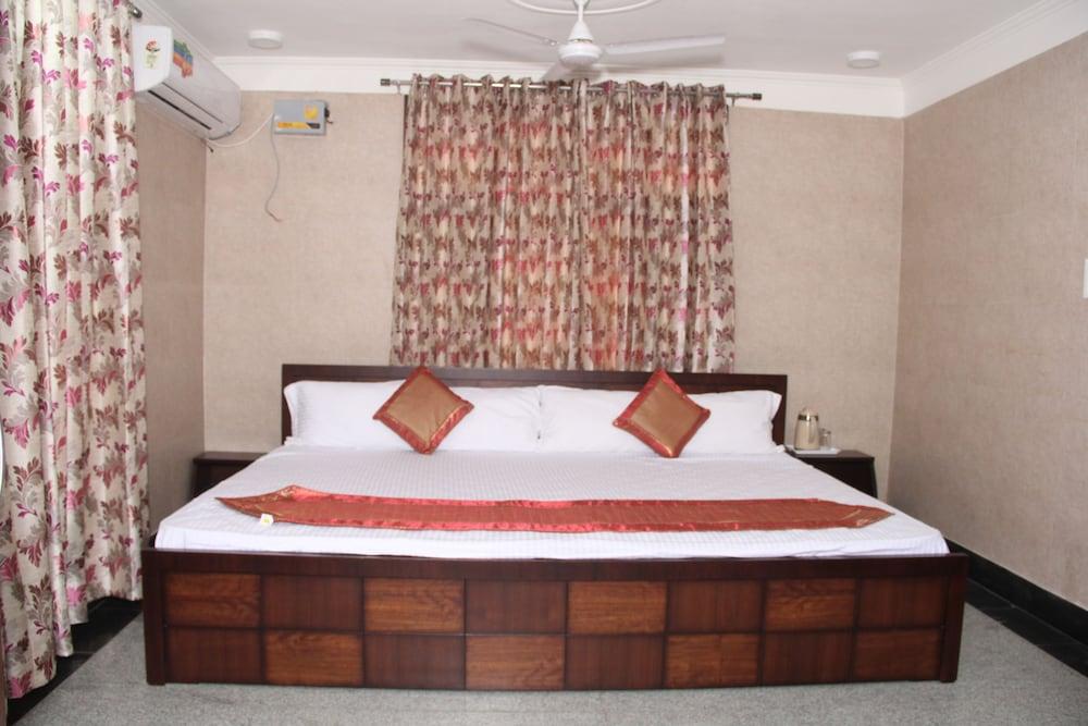 Hotel Silk