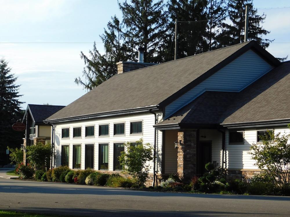 Fairway Suites at Peek'n Peak