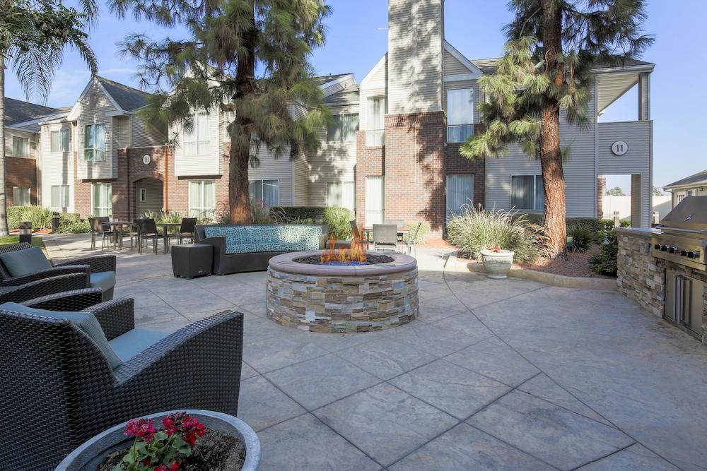 ريزيدانس إن باي ماريوت بيكرسفيلد منطقة شواء/نزهات